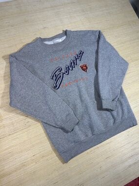 Vintage Chicago Bears Logo Athletic Heather Gray Crewneck Sweater Medium Script